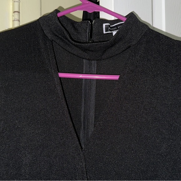 Jumpsuit - Picture 2 of 3